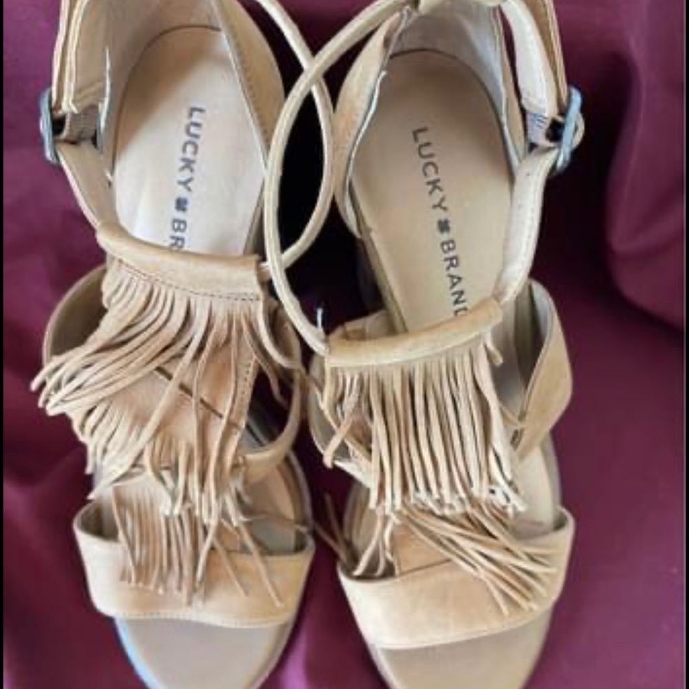 Lucky Brand Shoes W10